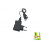 Adaptateur secteur et piles destinés à l’alimentation