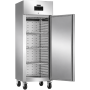 Armoire réfrigérée professionnelle en inox avec porte ouverte, montrant l’intérieur équipé de plusieurs niveaux de glissières et