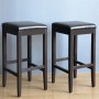 Tabourets de bar haut en simili cuir noirs